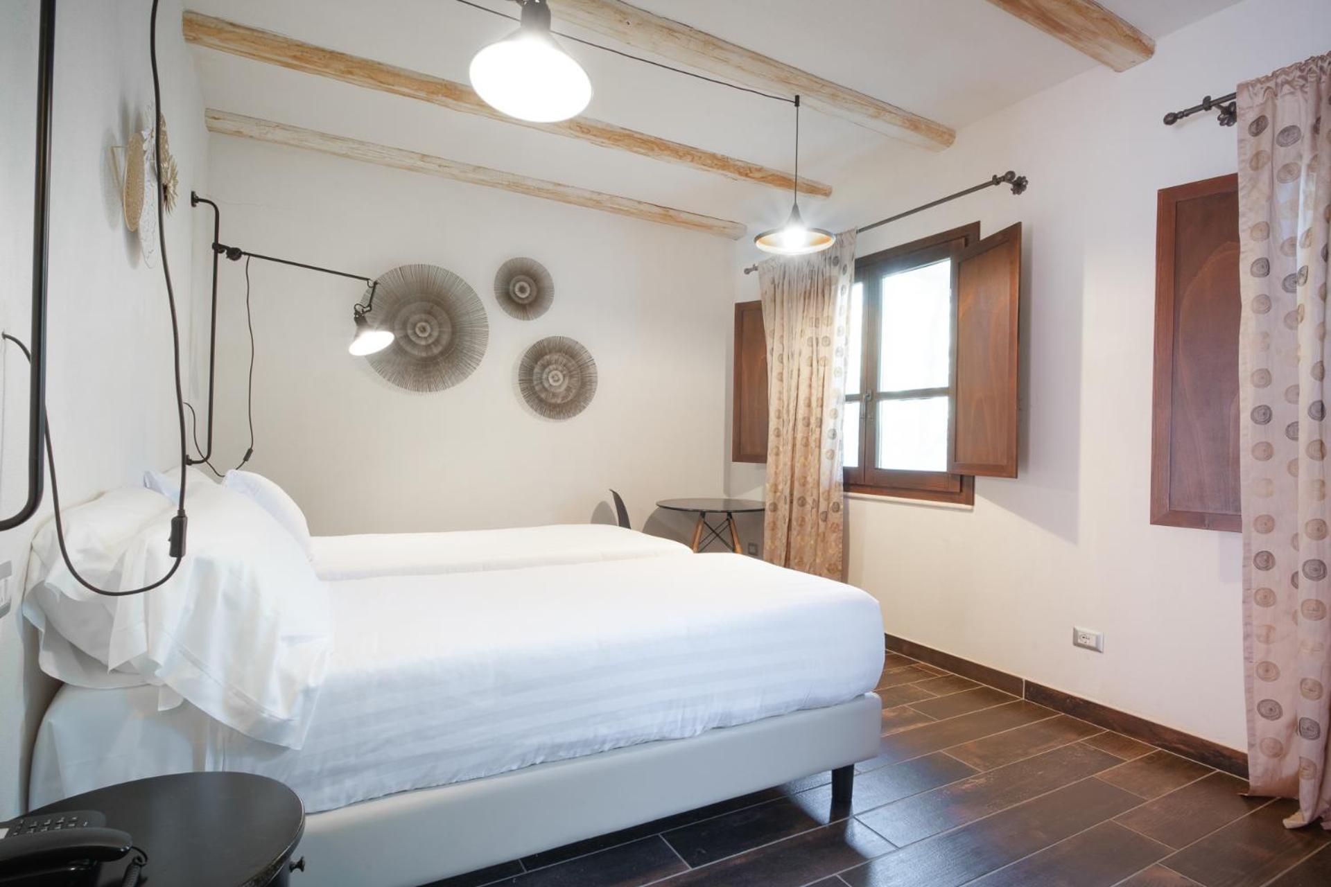 Hotel Galanias Bari Sardo Bagian luar foto